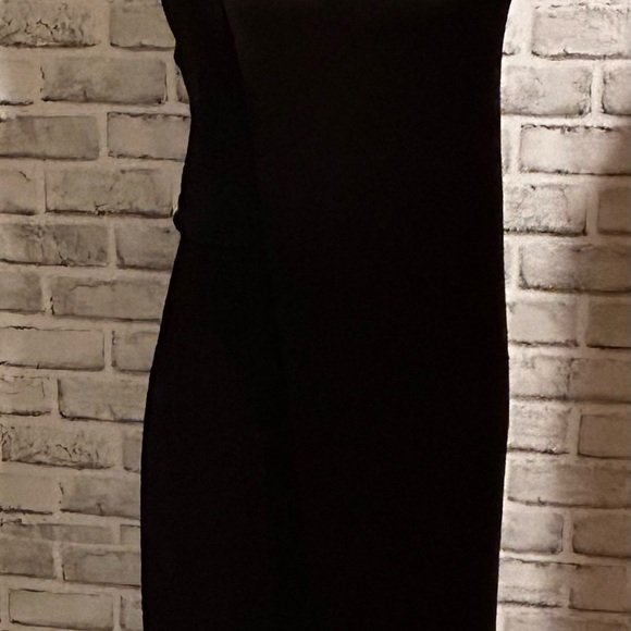 Flattering Black Halston Heritage Strapless Cocktail Dress, Size 2 NWT - Picture 3 of 6
